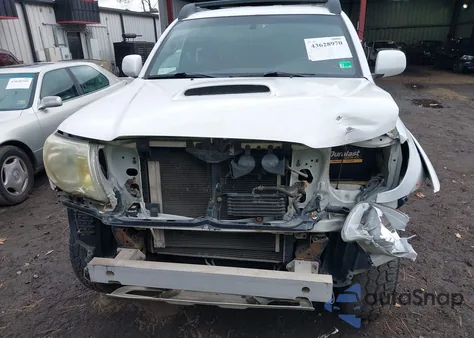 2007 Toyota Tacoma Base V6 z USA, uszkodzony, nr VIN 3TMMU52N47M003891